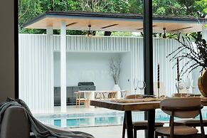 Botanica Foresta 4BR Villa by NLA