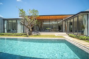 Botanica Foresta 4BR Villa by NLA