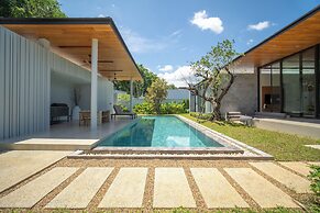 Botanica Foresta 4BR Villa by NLA