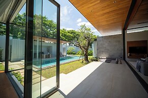 Botanica Foresta 4BR Villa by NLA