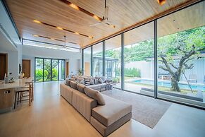 Botanica Foresta 4BR Villa by NLA