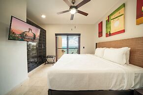 Beachfront Ocean View Penthouse Surf 408