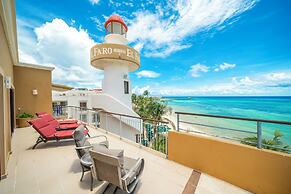 Beachfront Ocean View Penthouse Surf 408