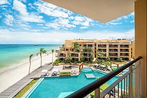 Beachfront Ocean View Penthouse Surf 408