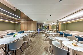 Holiday Inn Express Shanghai Jing'an Temple by IHG