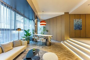 Holiday Inn Express Shanghai Jing'an Temple by IHG