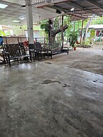 Cuartos independientes con baño privado