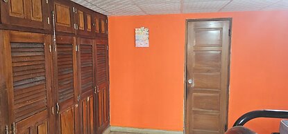 Cuartos independientes con baño privado