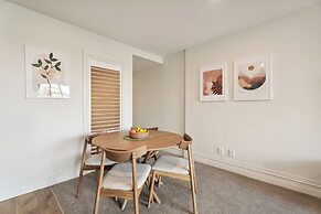 The Beacon - Town Centre Apartment 620