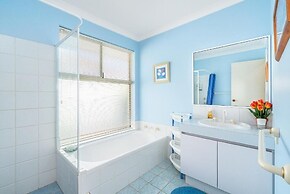 Hidden Gem Getaway in Dunsboroughs Heart