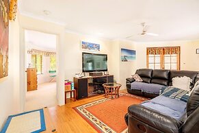 Hidden Gem Getaway in Dunsboroughs Heart