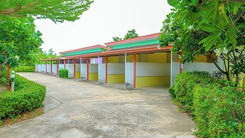 The Moon Resort Phetchaburi