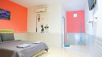 The Moon Resort Phetchaburi