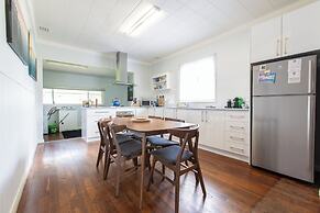 Relax and Unwind at Otters Retreat