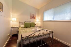 Relax and Unwind at Otters Retreat