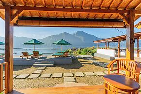 D Sila’s Tepi Danu Villas Kintamani & Natural hot spring