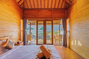 D Sila’s Tepi Danu Villas Kintamani & Natural hot spring