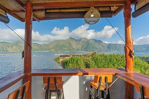 D Sila’s Tepi Danu Villas Kintamani & Natural hot spring