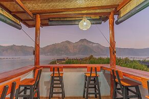 D Sila’s Tepi Danu Villas Kintamani & Natural hot spring