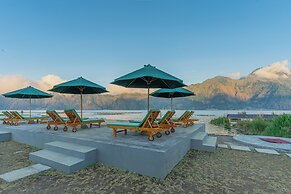 D Sila’s Tepi Danu Villas Kintamani & Natural hot spring