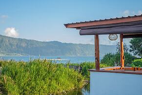 D Sila’s Tepi Danu Villas Kintamani & Natural hot spring