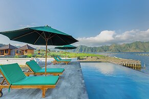 D Sila’s Tepi Danu Villas Kintamani & Natural hot spring