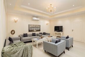 1 Amiras Entire Villa at Fateh Sagar, Udaipur