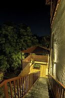 1 Amiras Entire Villa at Fateh Sagar, Udaipur