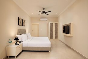 1 Amiras Entire Villa at Fateh Sagar, Udaipur