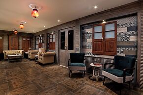 1 Amiras Entire Villa at Fateh Sagar, Udaipur