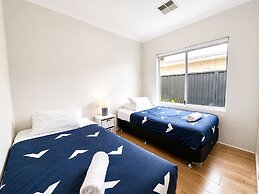 Contemporary Cove