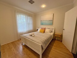 Contemporary Cove