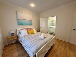 Contemporary Cove