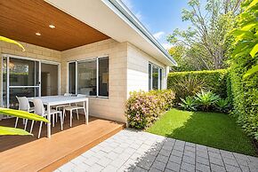 Contemporary Cove