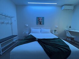 F.ROOMS NAPOLI VIA SEMENTINI