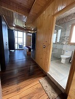 The Walnut Homestay Kasauli PerfectStay