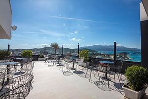 Rumani 3 Islands Hotel