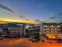 Rumani 3 Islands Hotel