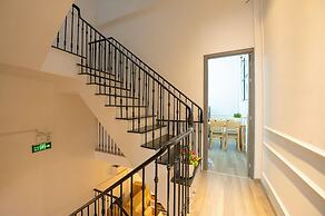 Q Hotel & Apartment Han Market Da Nang