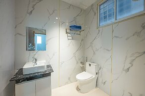 Q Hotel & Apartment Han Market Da Nang