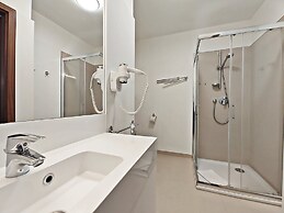 Baltic Park Molo by Baltic Home