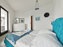 Baltic Park Molo by Baltic Home