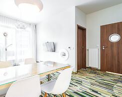 Baltic Park Molo by Baltic Home