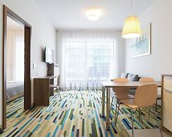 Baltic Park Molo by Baltic Home