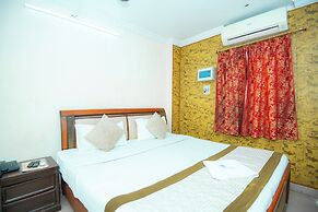 Hotel Manohar Palace