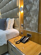 Caeser's Luxury Hotel