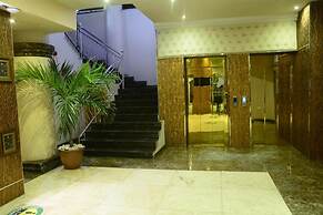 Caeser's Luxury Hotel