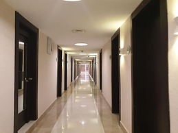 Caeser's Luxury Hotel