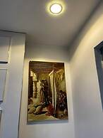 Caeser's Luxury Hotel