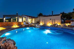 Tselepis Villa at Lakithra